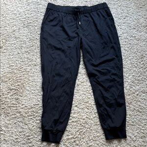 Ajisai Black Elastic Waist Joggers with Tapered Fit women’s XL